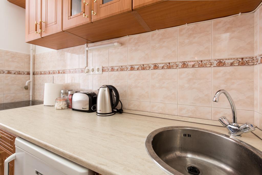 Bpm: Dob70 Classic Apartment In Downtown Budapest Chambre photo